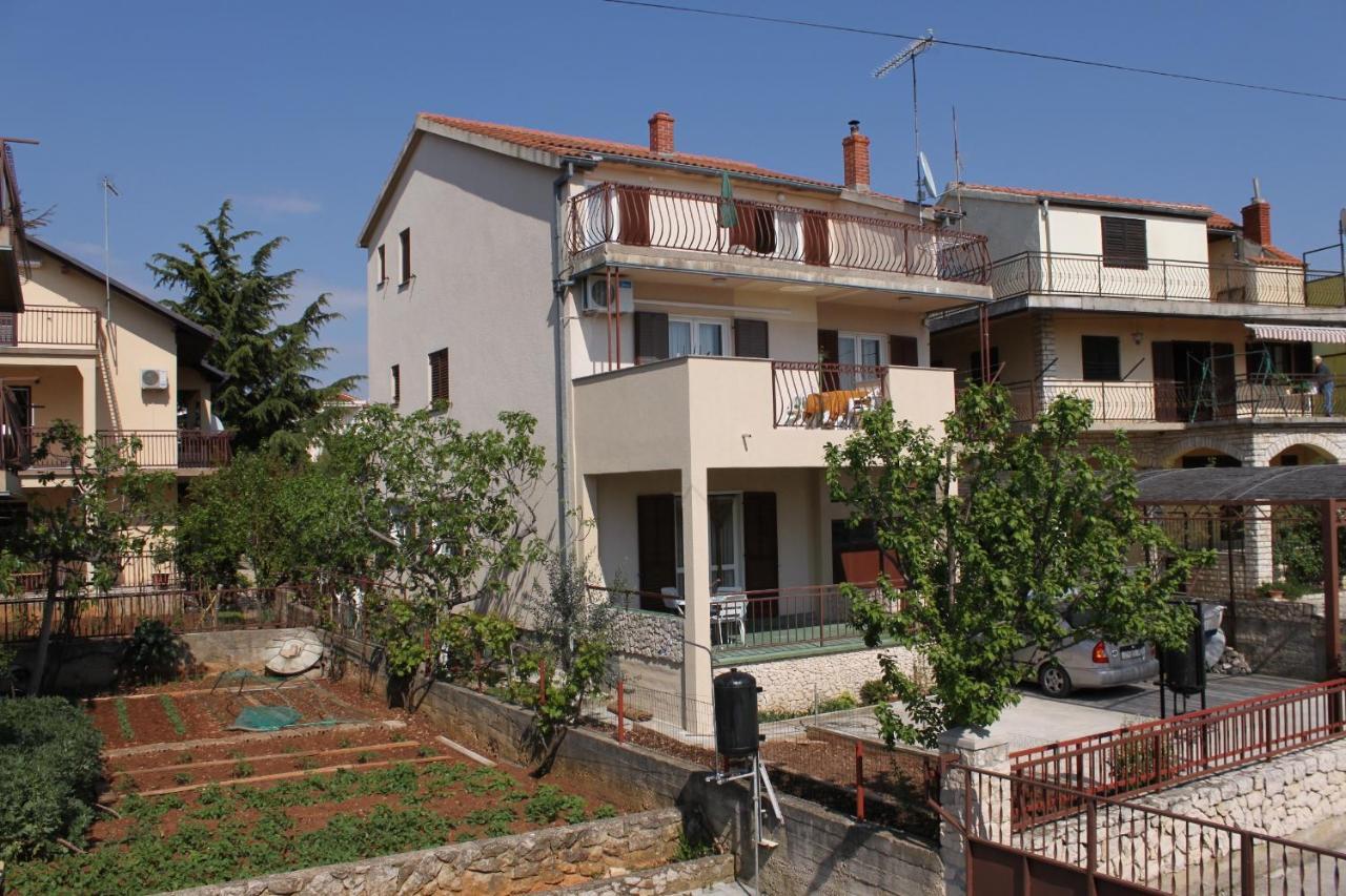 Apartments With A Parking Space Srima - Vodice, Vodice - 6099 Exterior foto